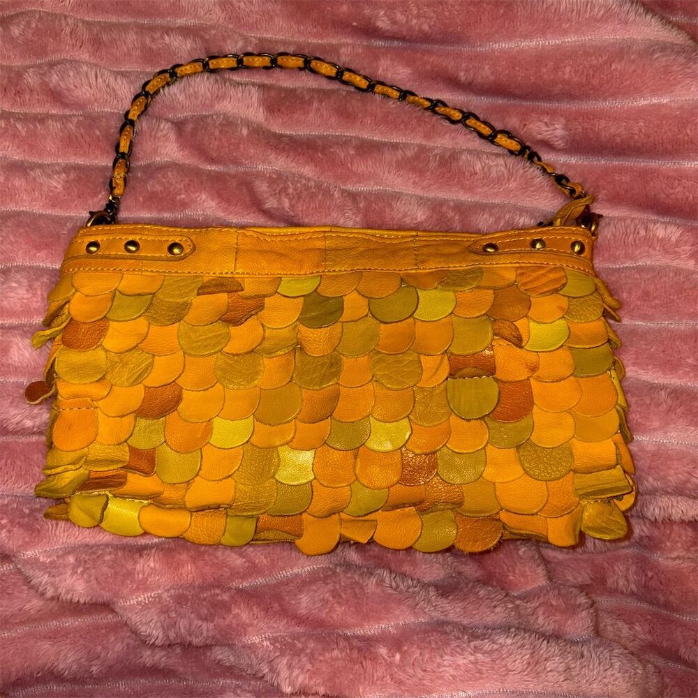 Jesslyn Blake Yellow Fish Scale Leather Shoulder Bag Women's Chic